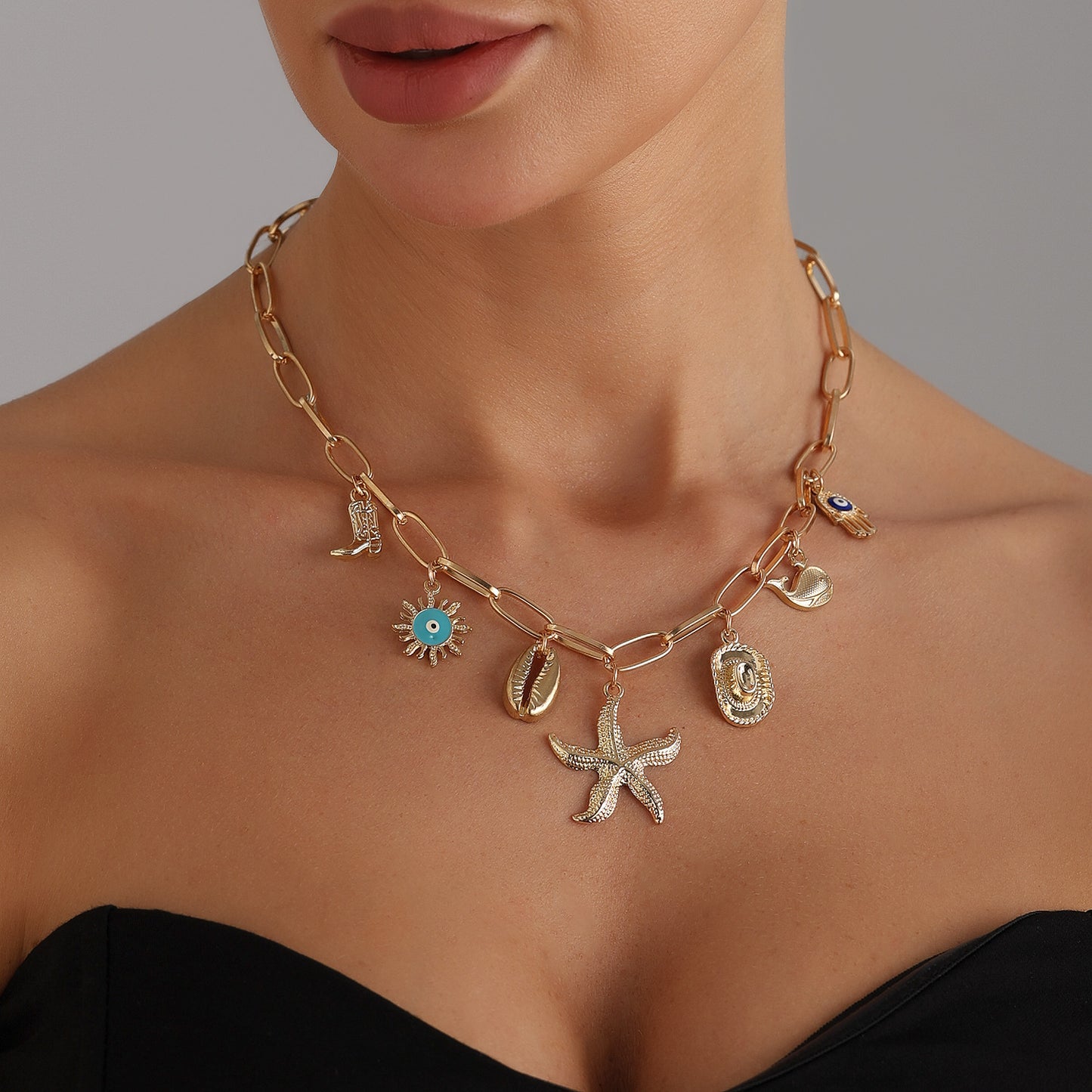 Collar con colgante de estrella de mar vintage bohemio de aleación con acabado chapado para mujer