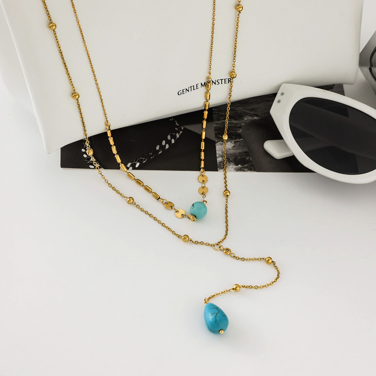 Collana a Y da donna minimalista geometrica color turchese in acciaio al titanio placcato