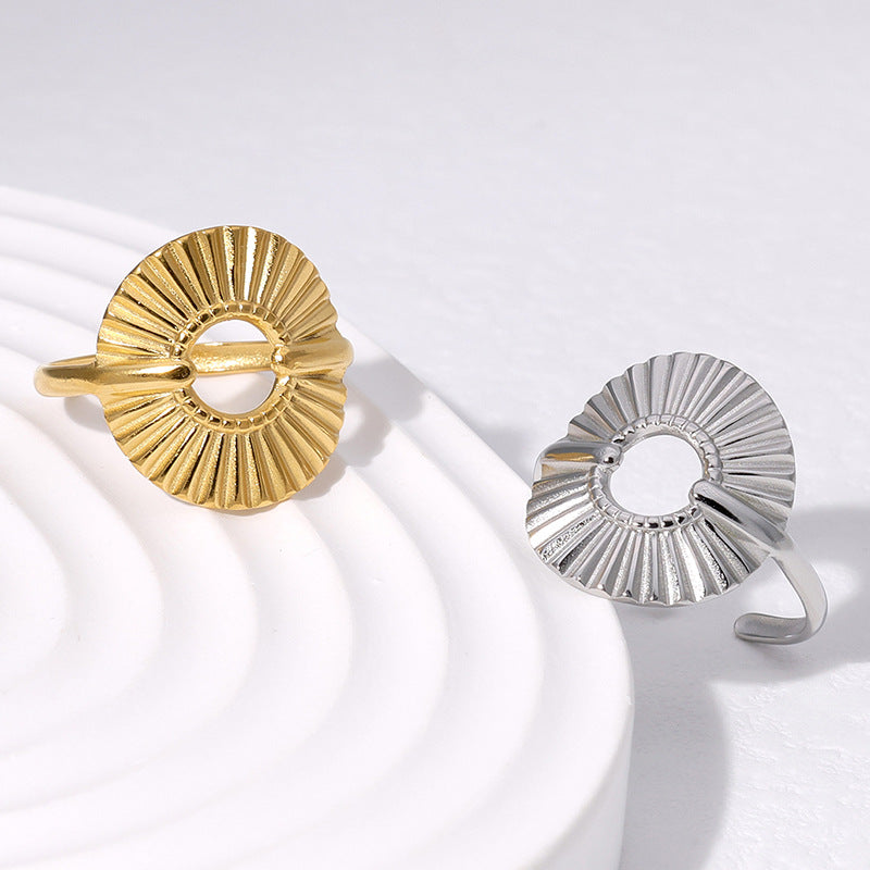 Anello Aperto da Donna in Acciaio Inossidabile con Motivo Geometrico Increspato, Stile Ins, Placcato Oro 18K