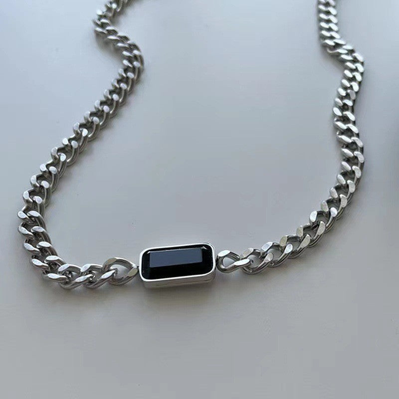 Minimalist Geometric Alloy Choker Necklace for Women with Plated Finish