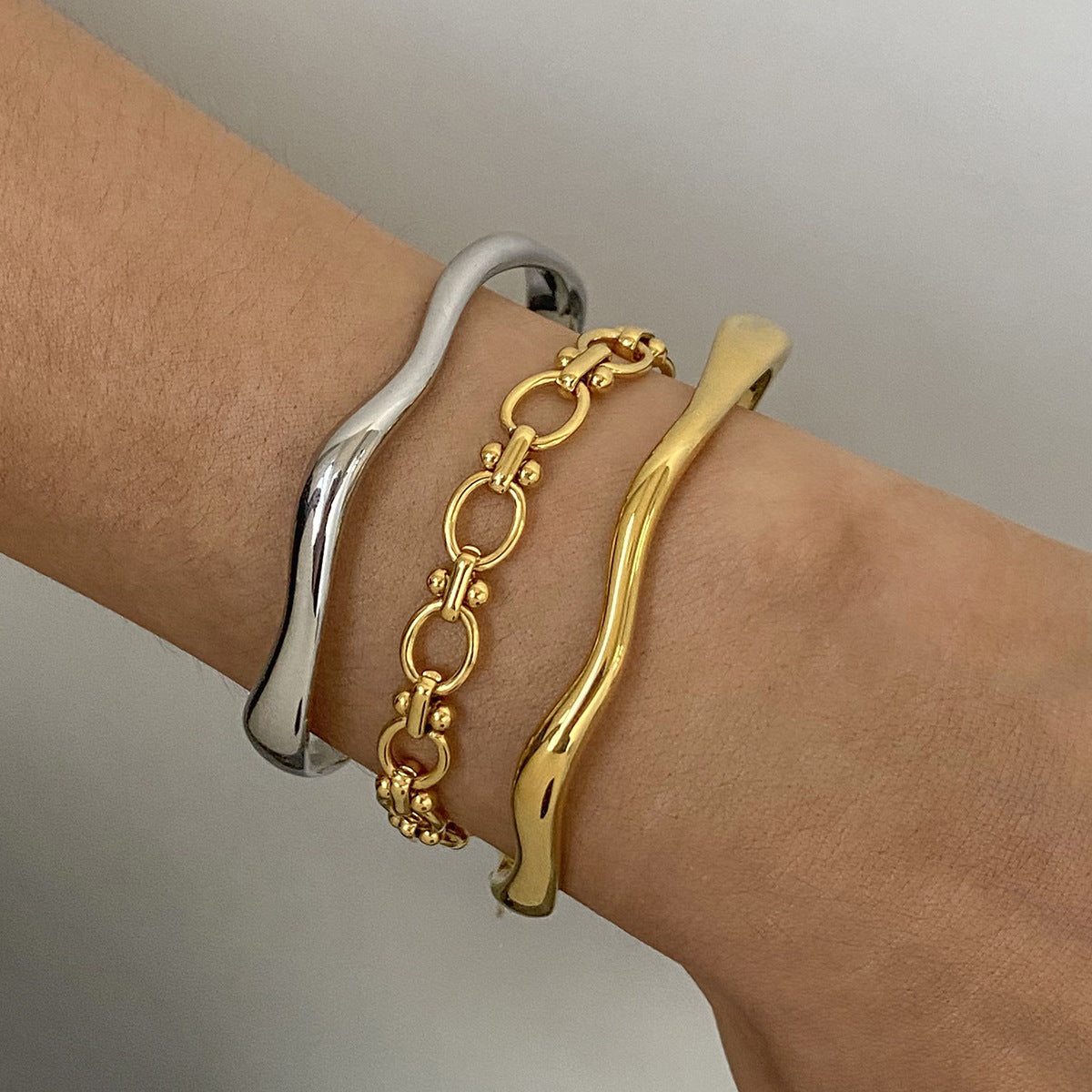 Minimalist Geometric Stainless Steel Open Bangle Bracelet with Plated Finish for Women