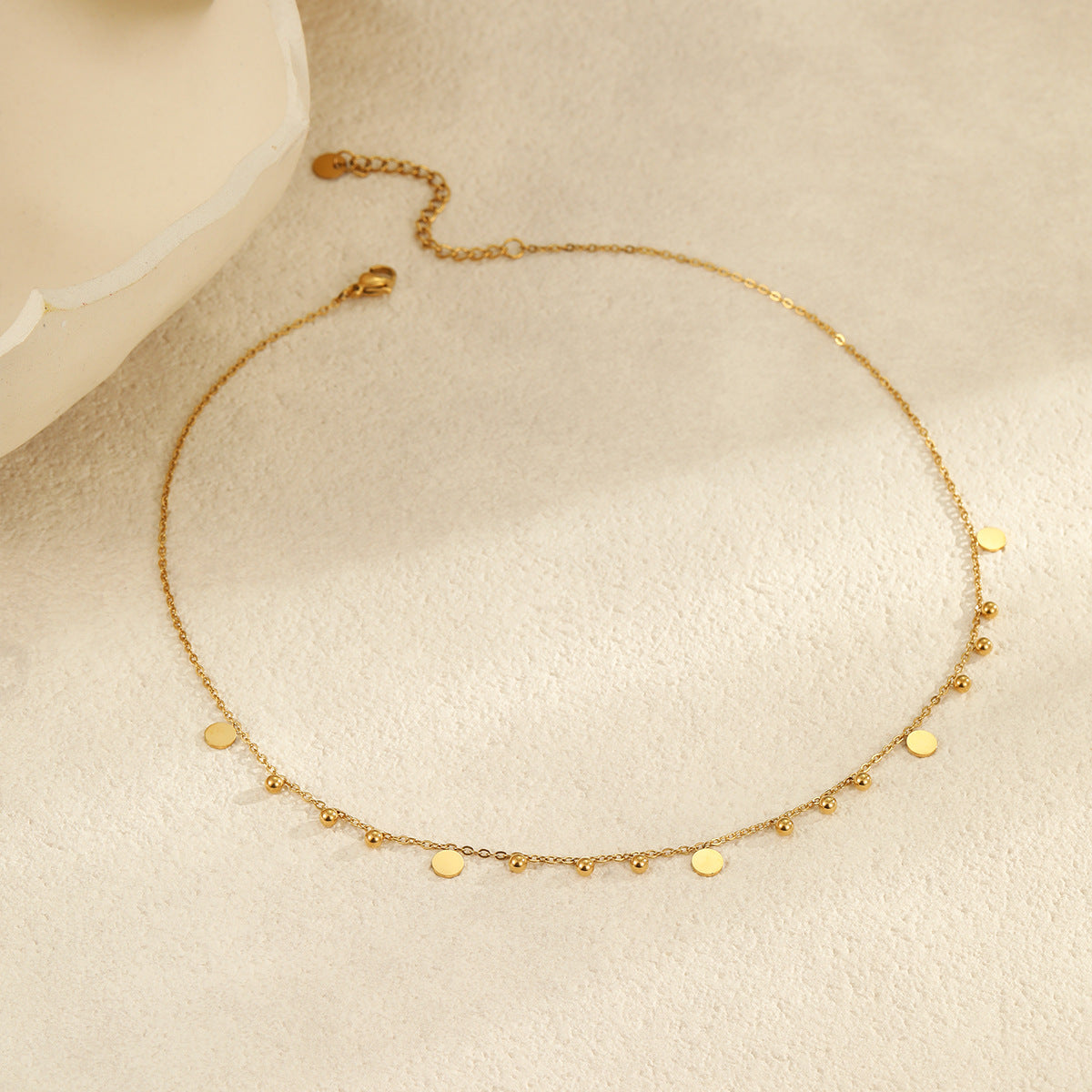 Collana da Donna Minimalista Geometrica in Acciaio Inossidabile con Finitura Placcata