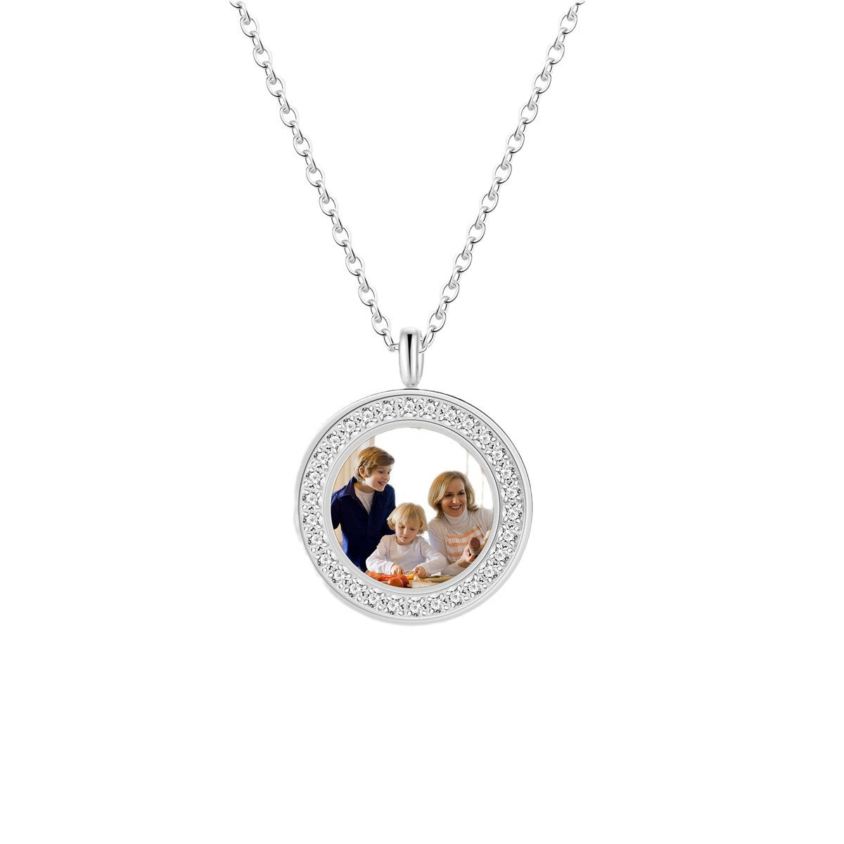 Collar minimalista de acero inoxidable redondo geométrico chapado en oro de 18 quilates con incrustaciones de circonita cúbica y barra grabada con láser para mujer