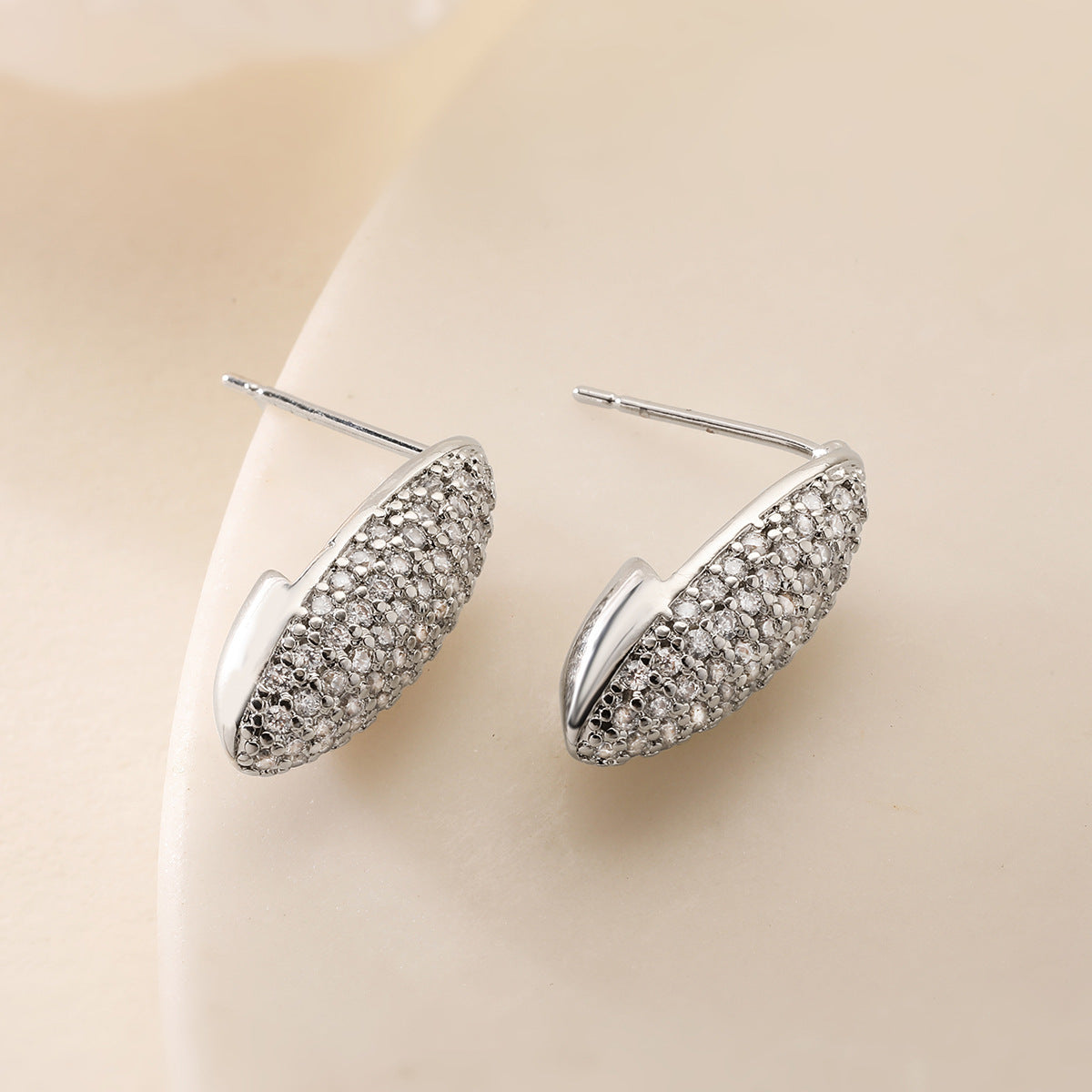Orecchini Geometrici da Donna in Rame con Placcatura in Oro 18K e Intarsio di Zirconi