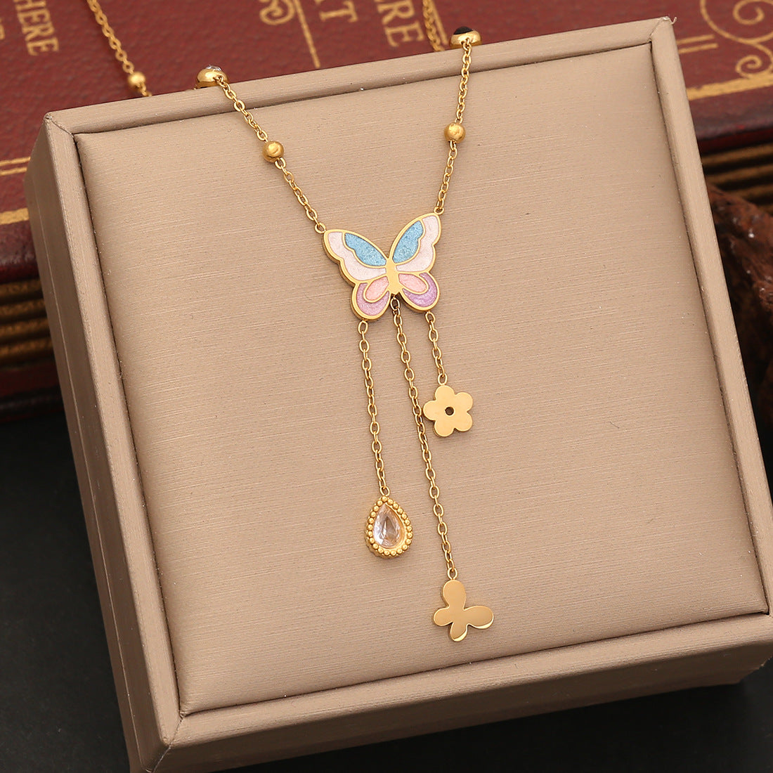 Collana Pendente Farfalla Stile Ins in Acciaio Inossidabile con Finitura Placcata, Collana con Ciondolo a Catena ad O da Donna