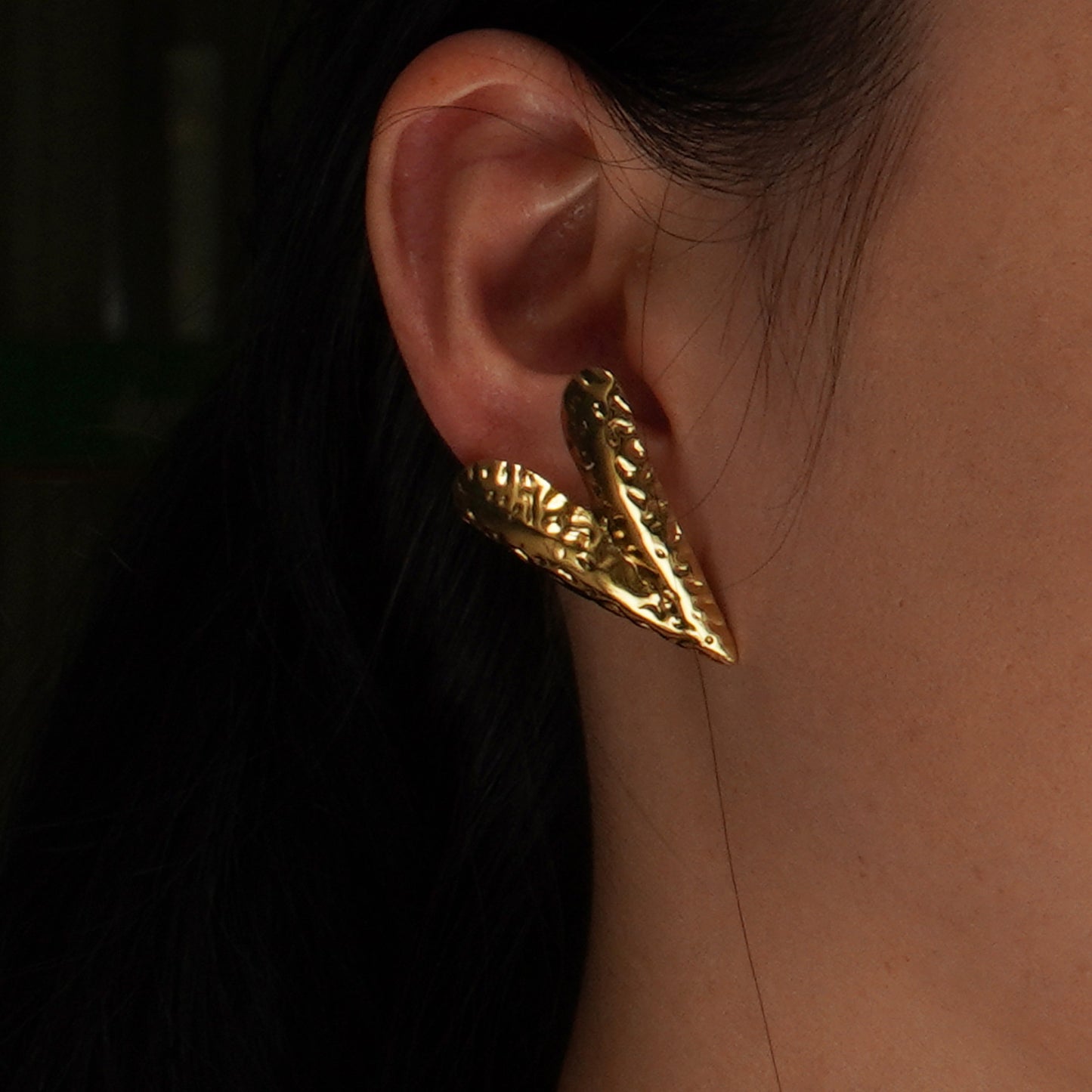 18K Gold Plated Stainless Steel Hammered V-Shape Heart Earrings
