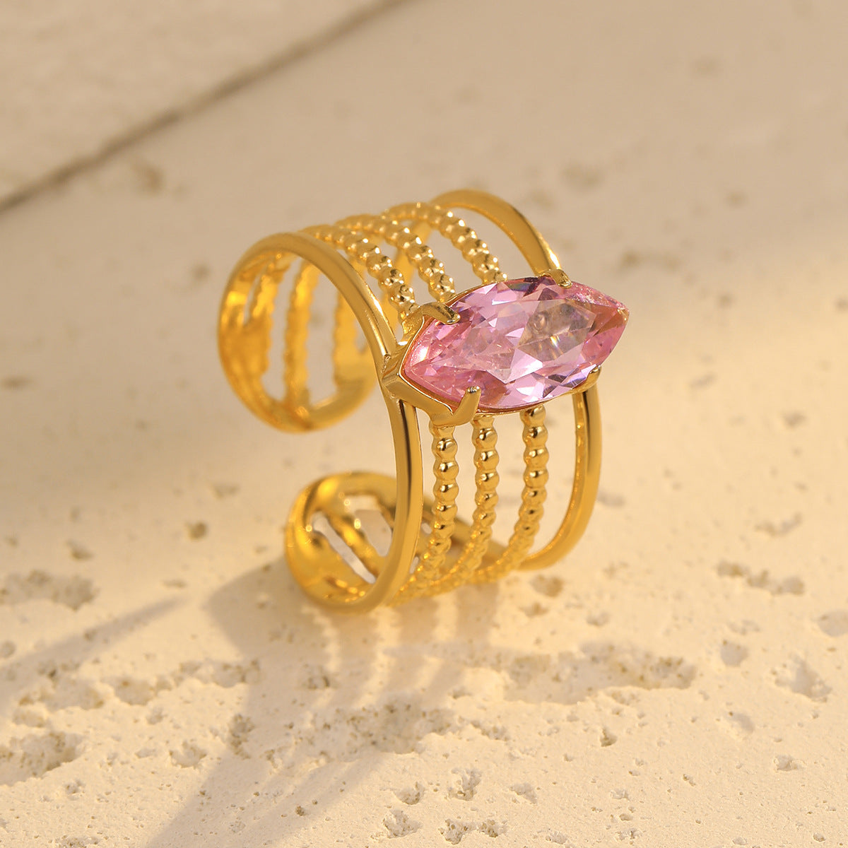 Anillo minimalista de acero inoxidable chapado para mujer, con forma de gota de agua y diseño calado, accesorio de moda de lujo