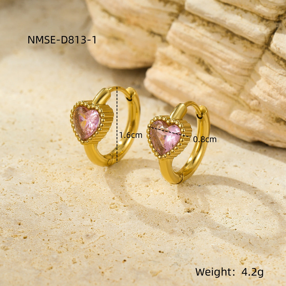 Pendientes vintage de circonita con baño de acero inoxidable en forma de corazón para mujer con un atractivo minimalista de lujo