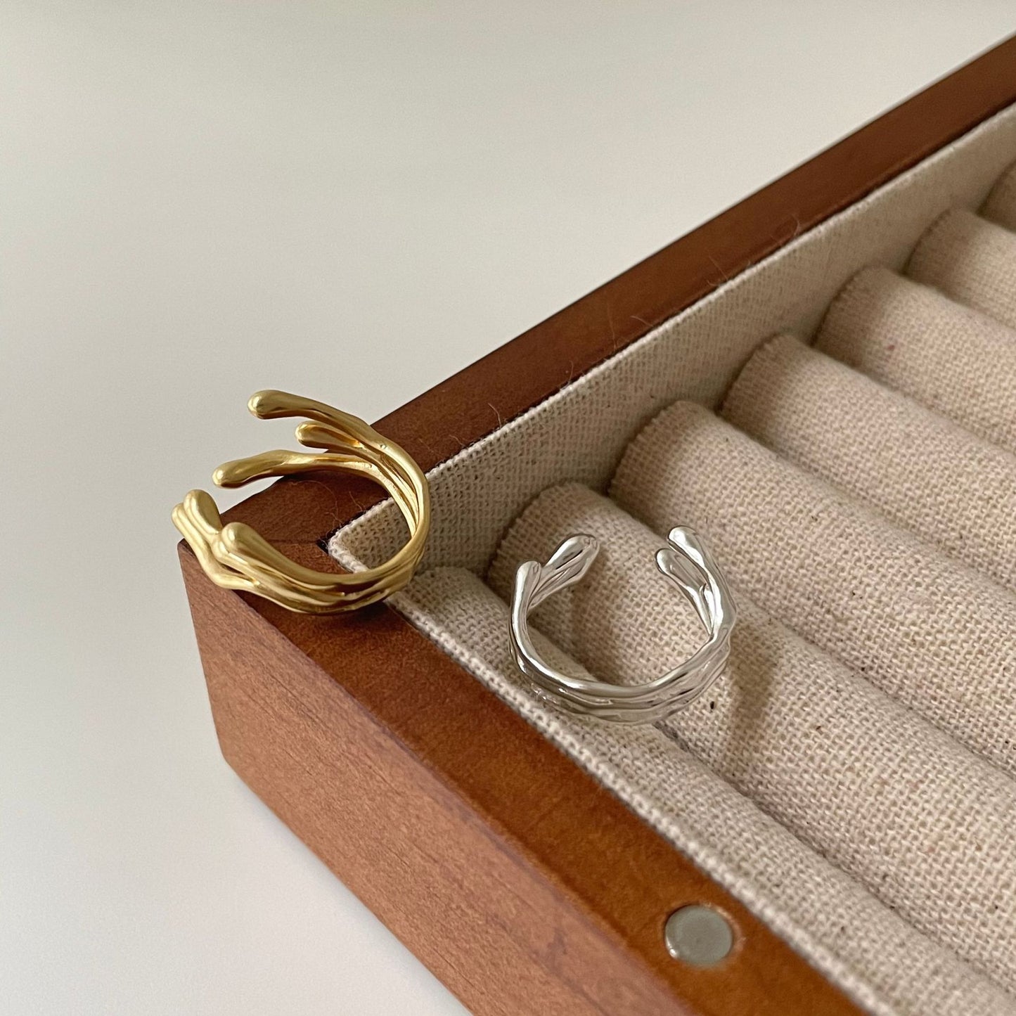 Anillo de plata floral asimétrico minimalista para mujer, de plata de ley 925, joyería hecha a mano