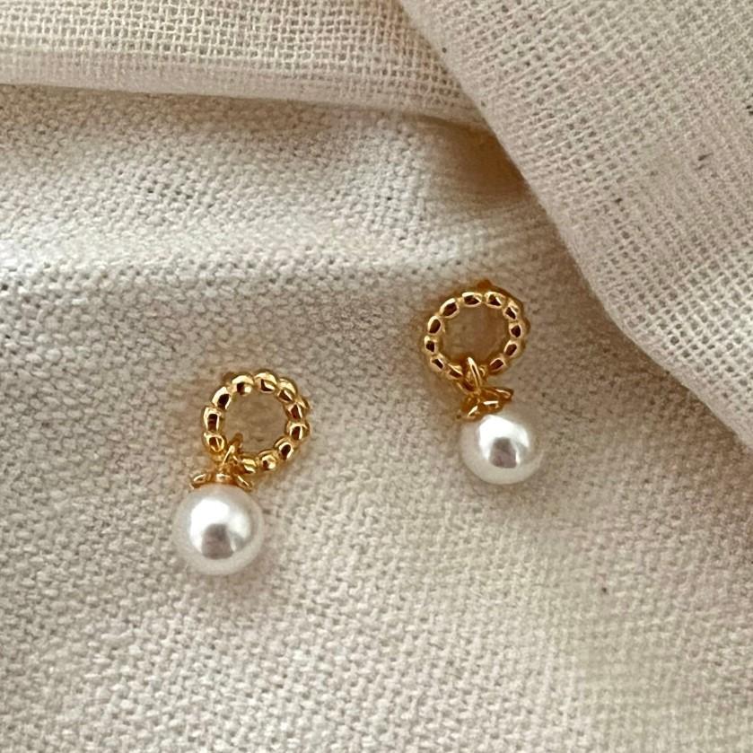 Sweet Minimalist Teardrop Pearl Inlay Sterling Silver Earrings with 925 Silver Needle