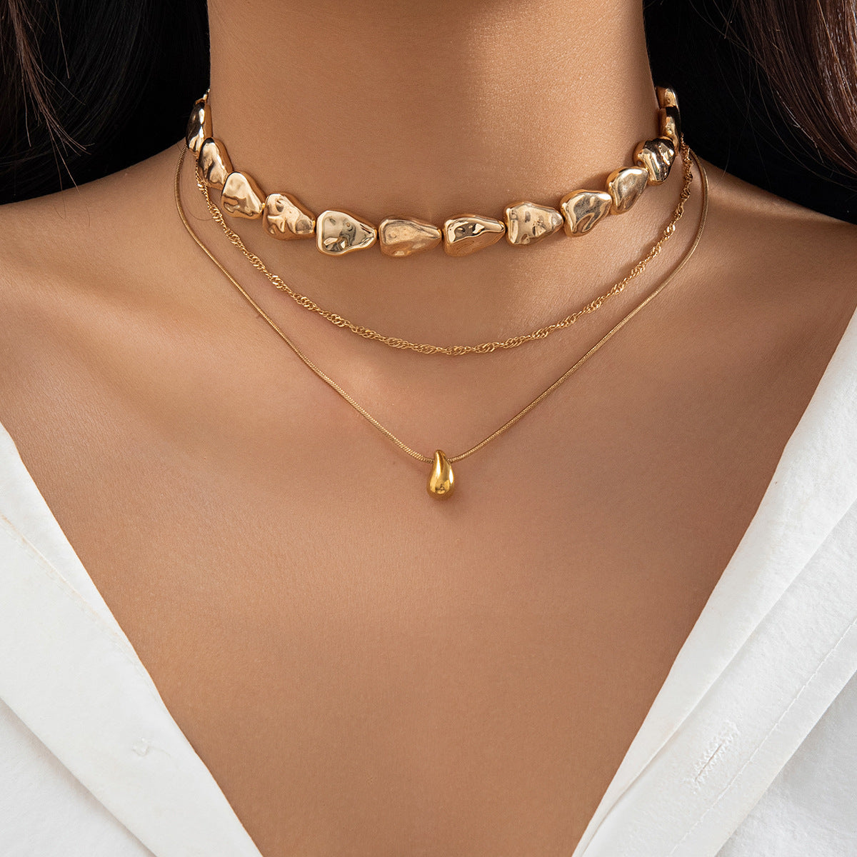 Minimalist Geometric Teardrop Round Alloy Pendant Brass Plated Snake Chain Necklace for Women