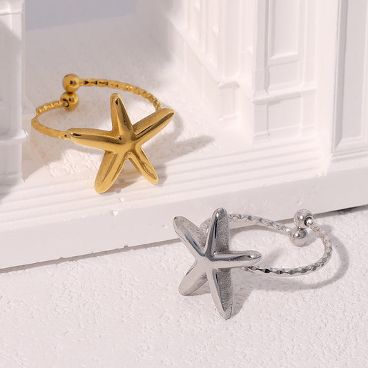 Anello minimalista da donna in acciaio inossidabile a forma di stella placcato oro 18 carati