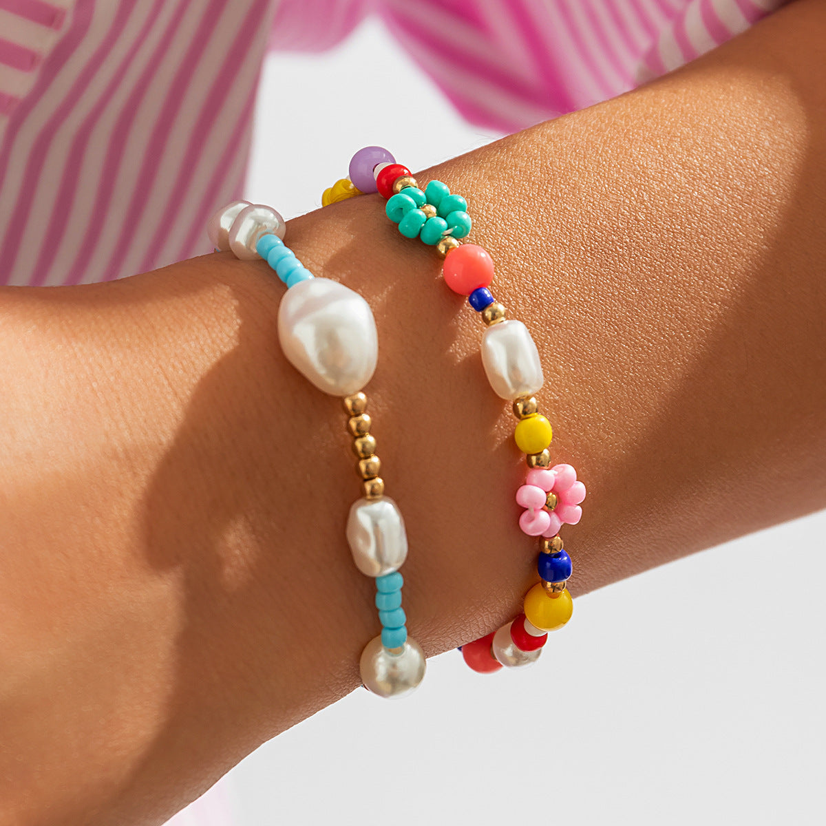 Minimalist Sweet Floral Imitation Pearl Beaded Bracelet for Women