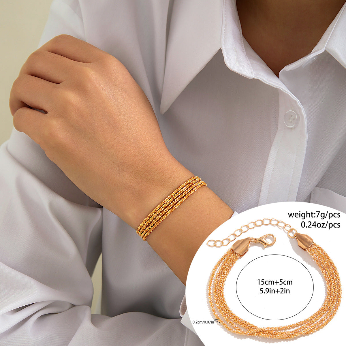 Collana a più strati geometrica minimalista da donna con base in rame e finitura galvanizzata