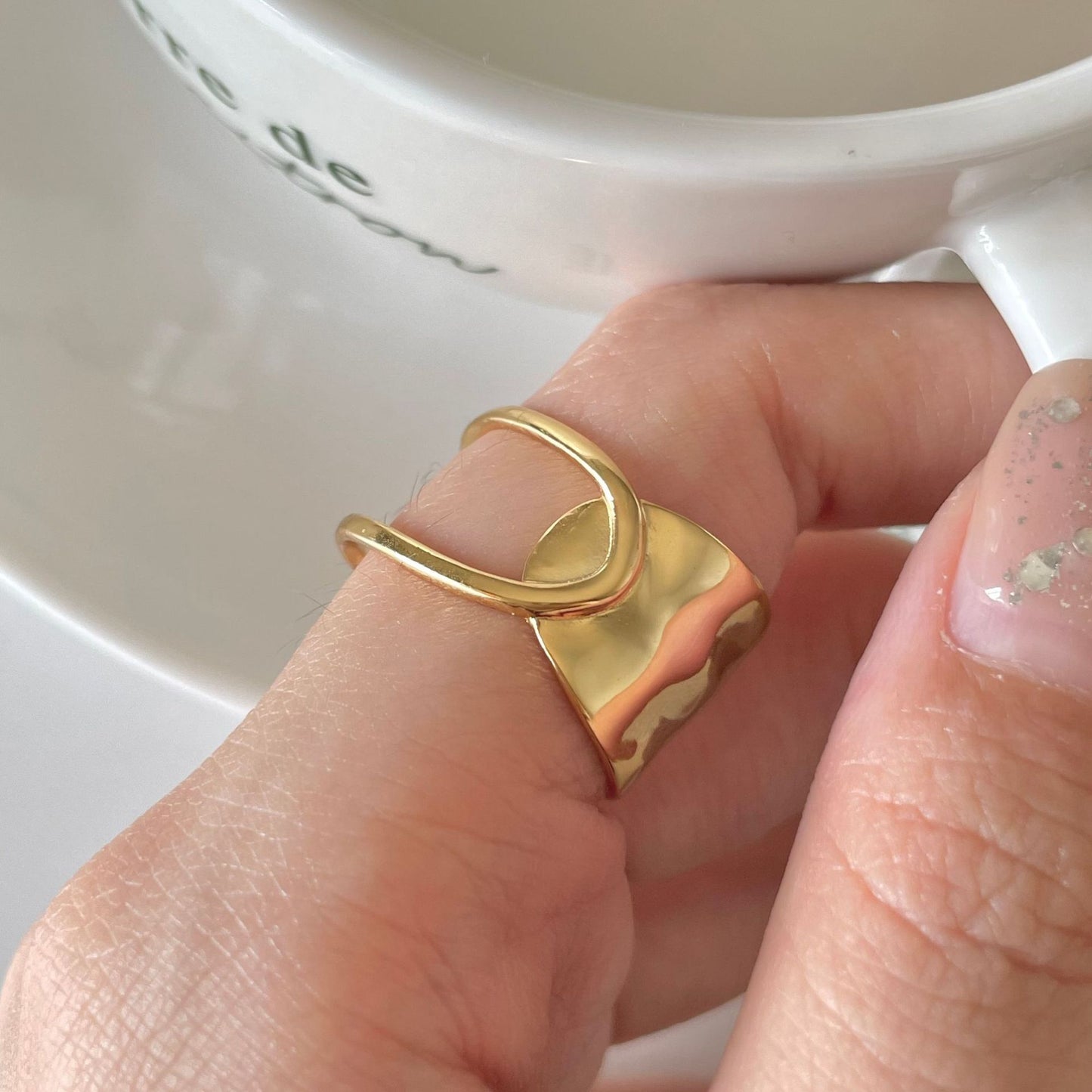 Anillo de Plata de Ley 925 con Número Geométrico para Mujer