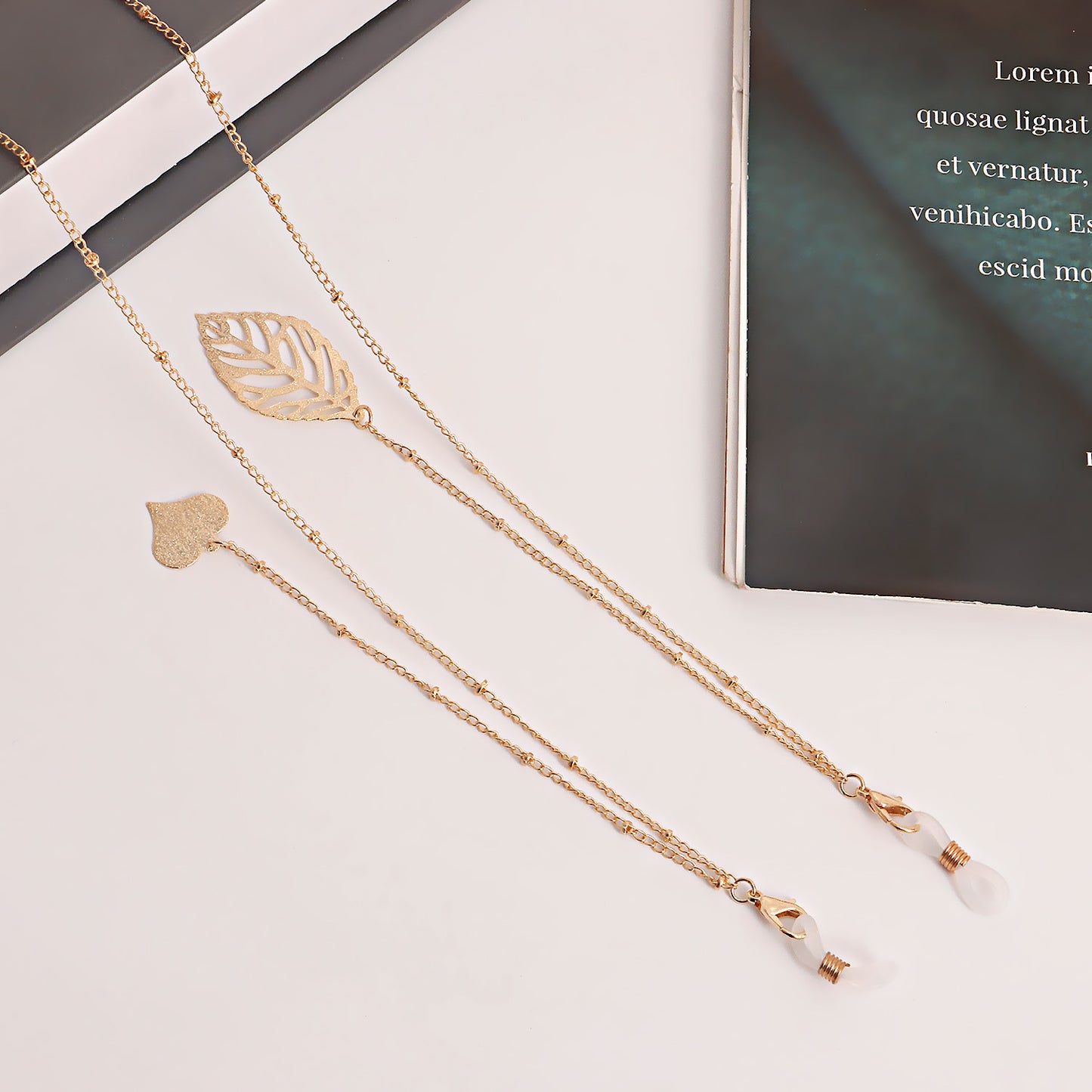 Long Tassel Heart and Leaf Pendant Alloy Eyeglass Chain and Mask Holder