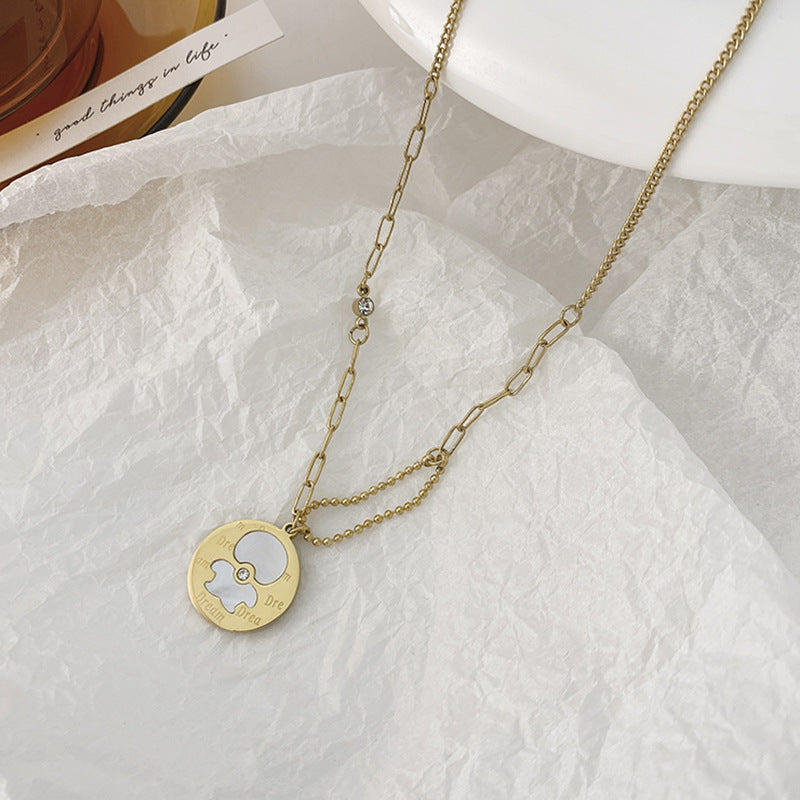 Minimalist Bear-Shaped Mother-of-Pearl and Titanium Steel Necklace for Women with Gold-Plated Accents, Delicate Clavicle Chain