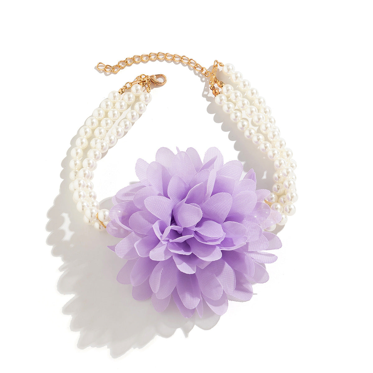 Gargantilla Retro Floral con Flores de Gasa Hechas a Mano y Acentos de Cuentas para Mujer, Cadena Ajustable de Resina de Poliéster con Estilo de Cuentas Redondas
