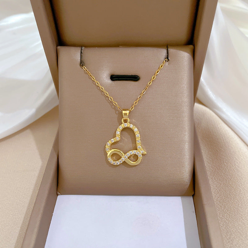 Collar con colgante de nariz de corazón en forma de 8 de acero de titanio de lujo para mujer con incrustaciones completas de diamantes de imitación, elegante cadena de clavícula
