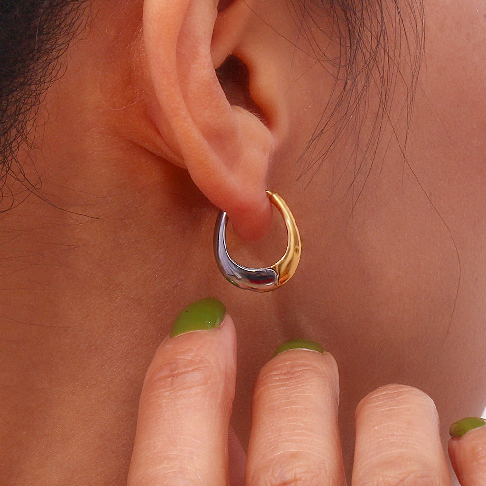 Minimalist Geometric Stainless Steel 18K Gold Plated Mini Pear-Shaped Ear Studs for Women