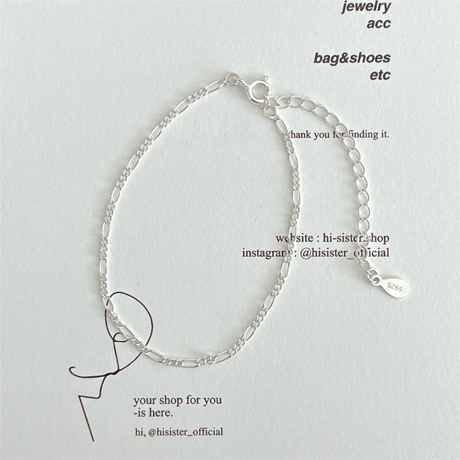 Minimalist Geometric Silver Bracelet with Interlocking Design Handmade in 925 Sterling Silver