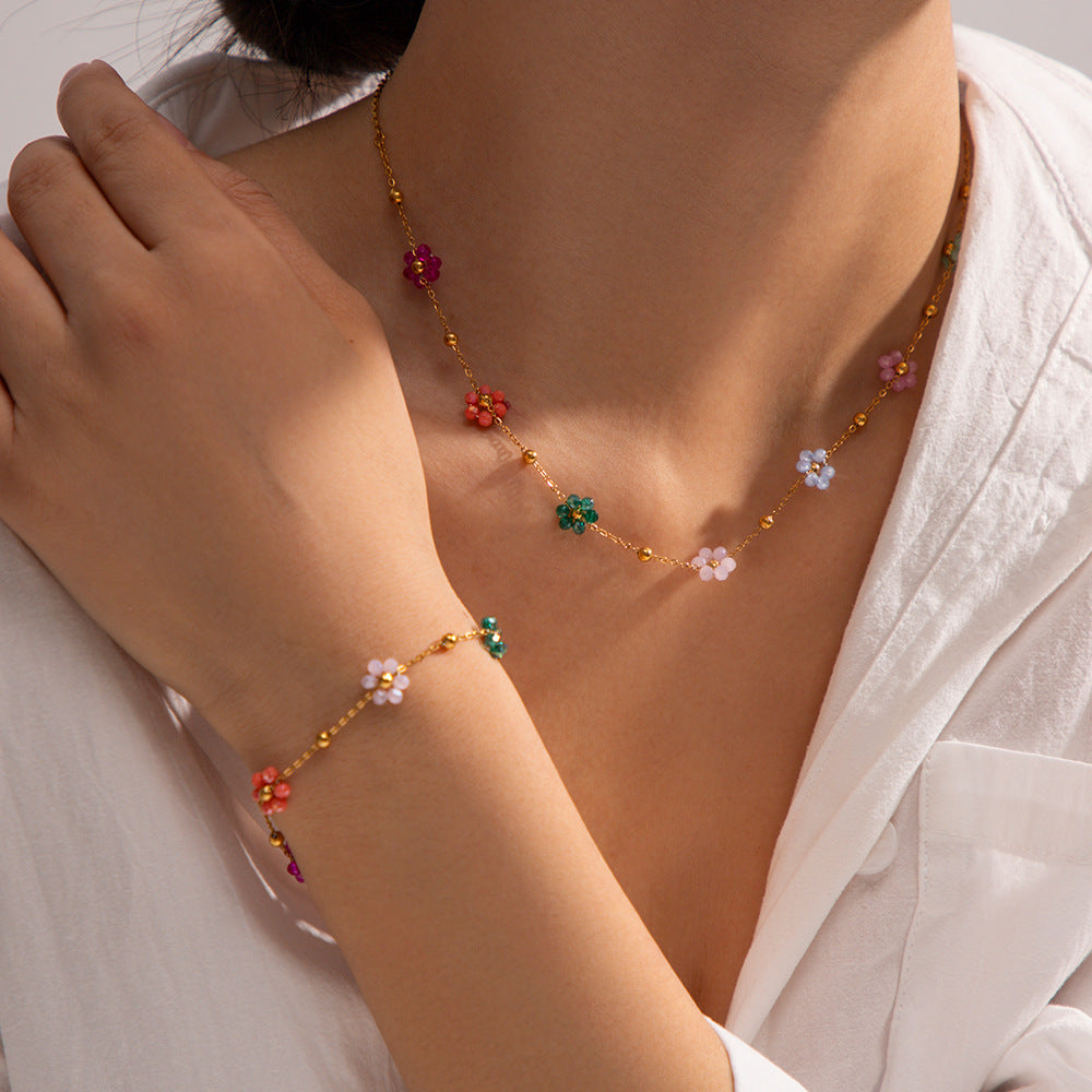 Bracciale da donna in acciaio inossidabile placcato oro 18 carati con fiori geometrici colorati alla moda di Instagram