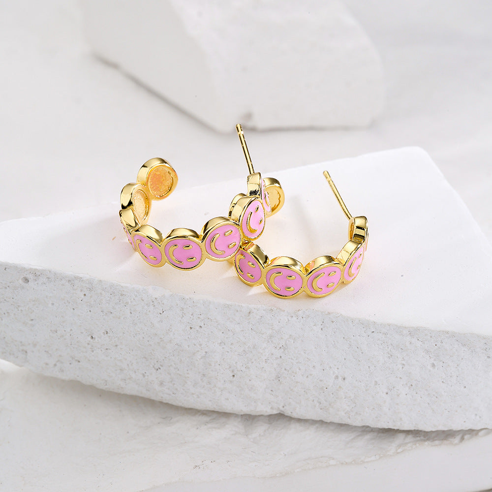 Cute Playful INS-Style Geometric C-Shaped Smiley Face Earrings for Women with Copper Base and 18K Gold Plating and Enamel Finish
