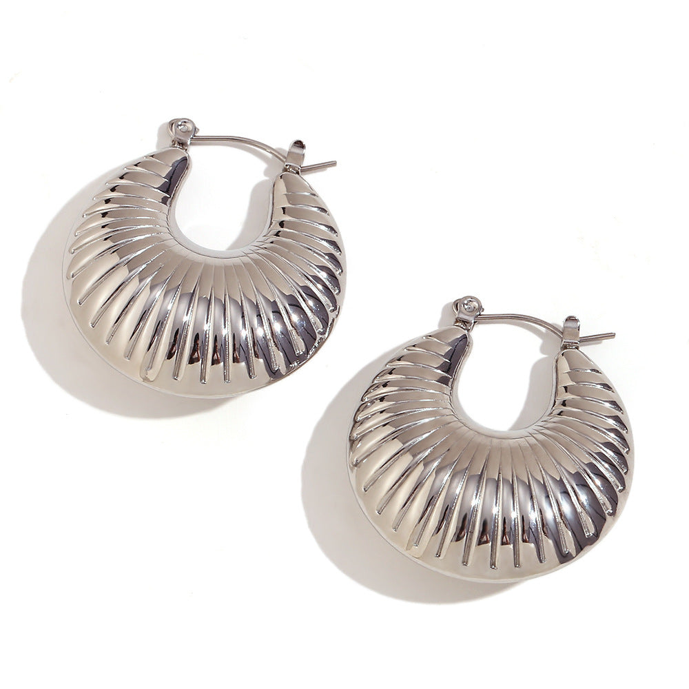 Vintage-Inspired Geometric Hollow Hammered Texture Stainless Steel 18K Gold Plated Earrings for Women