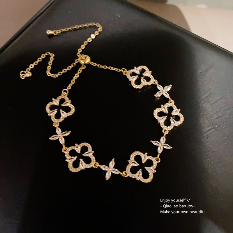 Elegant Floral Cubic Zirconia Inlaid Brass Bracelet for Women
