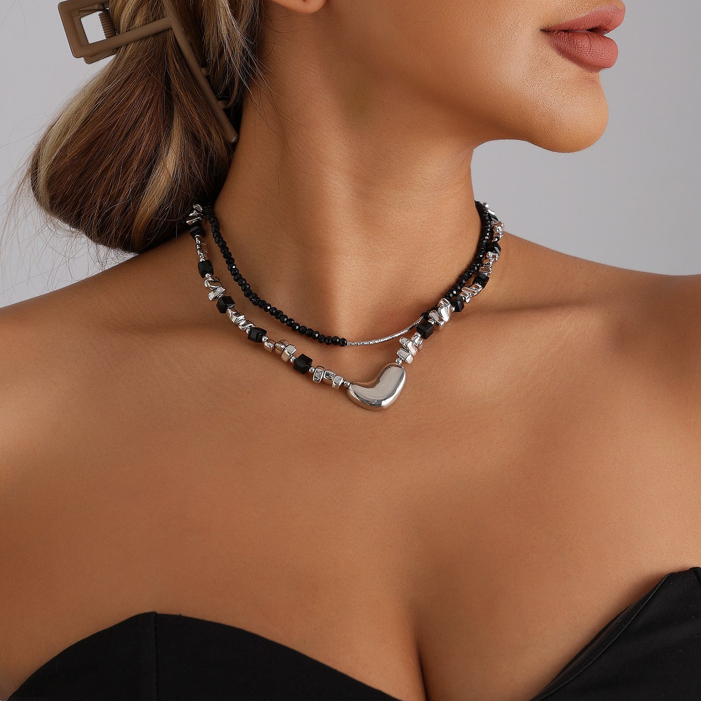 Sweet Geometric Heart Crystal Plated Alloy Necklace for Women