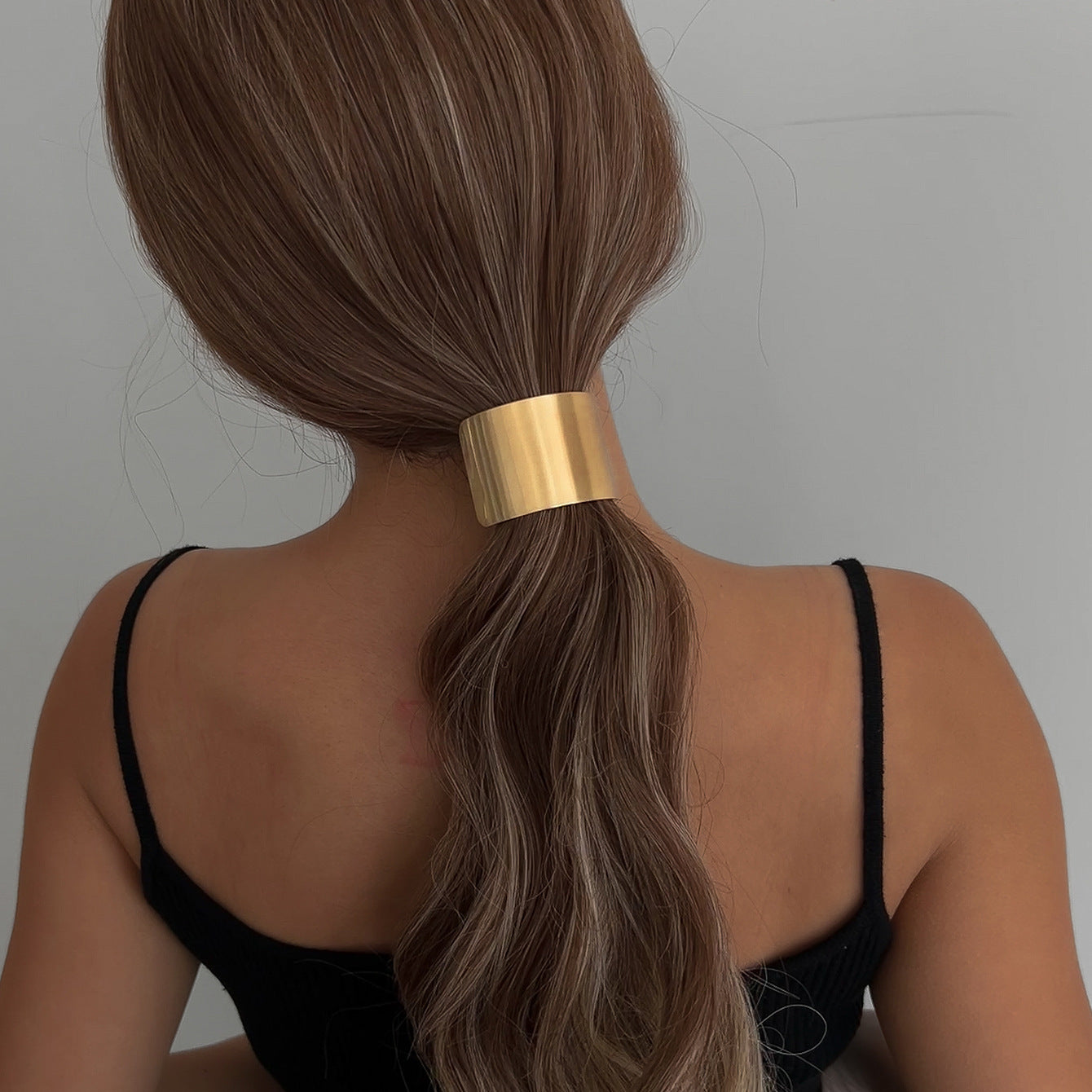 Fermaglio per Capelli Minimalista in Lega e Perle con Finitura Galvanica