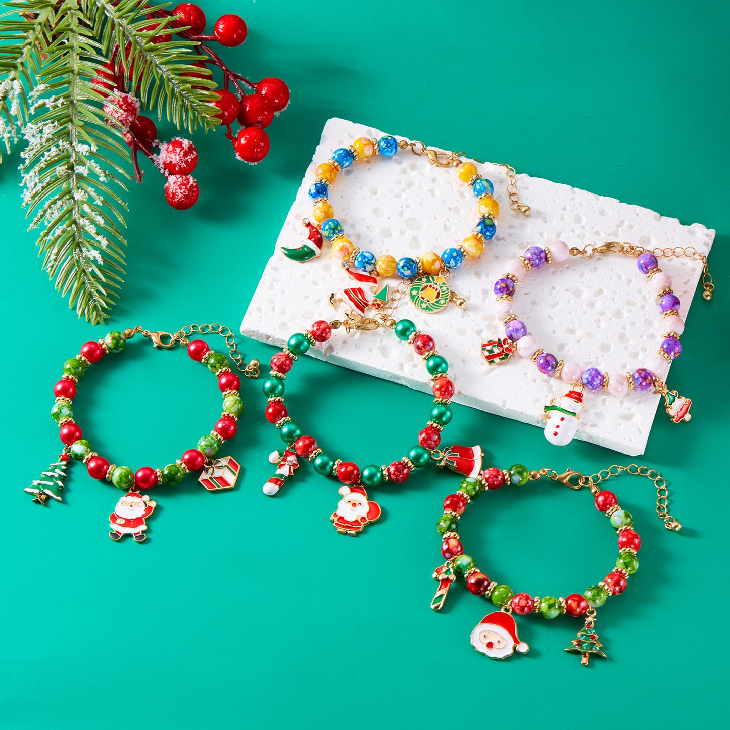 Braccialetto geometrico fatto a mano in lega con perline di Babbo Natale per uomo e donna, regalo di Natale, gioielli dell'amicizia
