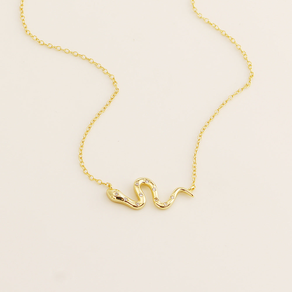 Collar de lujo con dije de diamante chapado en forma de serpiente de plata de ley 925 con cadena de eslabones para mujer