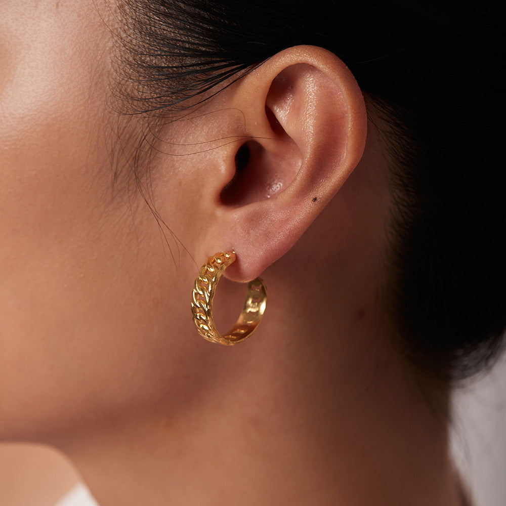 Fashionable 18K Gold Plated Stainless Steel Geometric C-Shaped Chain Hoop Earrings for Women