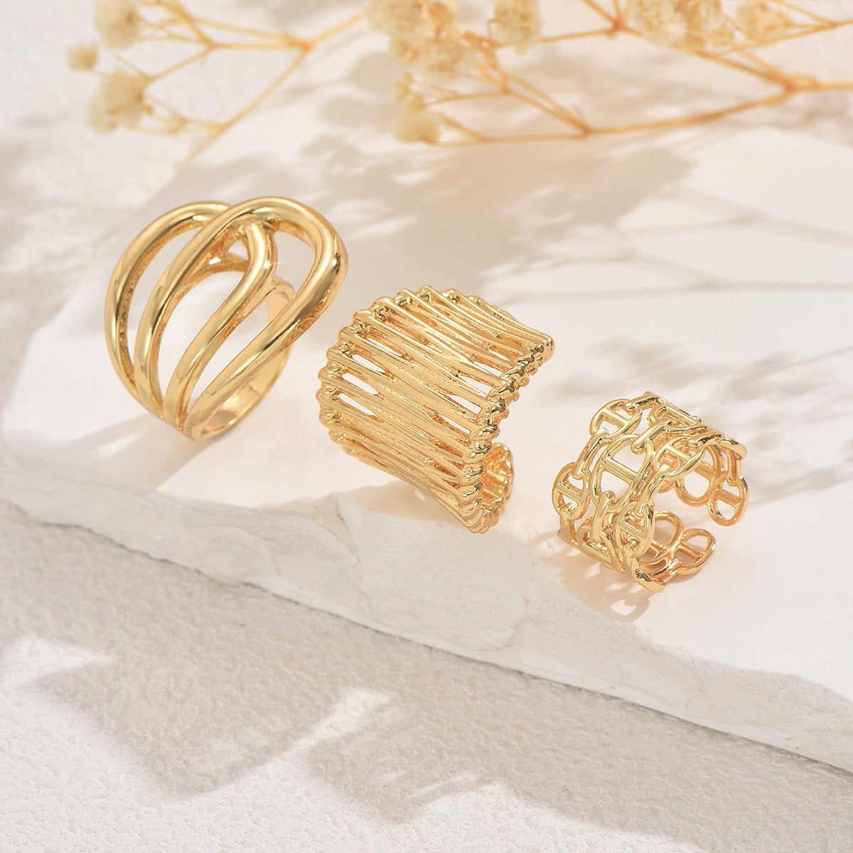 Juego de anillos ajustables de aleación de zinc pulido geométrico para mujer con patrones circulares y de anillos, joyería de mano minimalista de moda