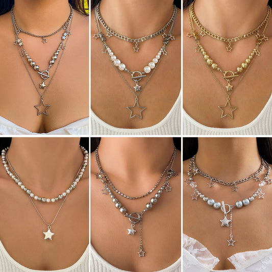 Collar con colgante de borla en forma de estrella atrevida para mujer con construcción de aleación de zinc y acabado galvanizado en cadena de bolitas