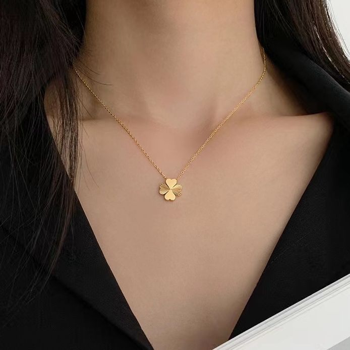 Minimalist 18K Gold Plated Plant Titanium Steel Necklace for Women