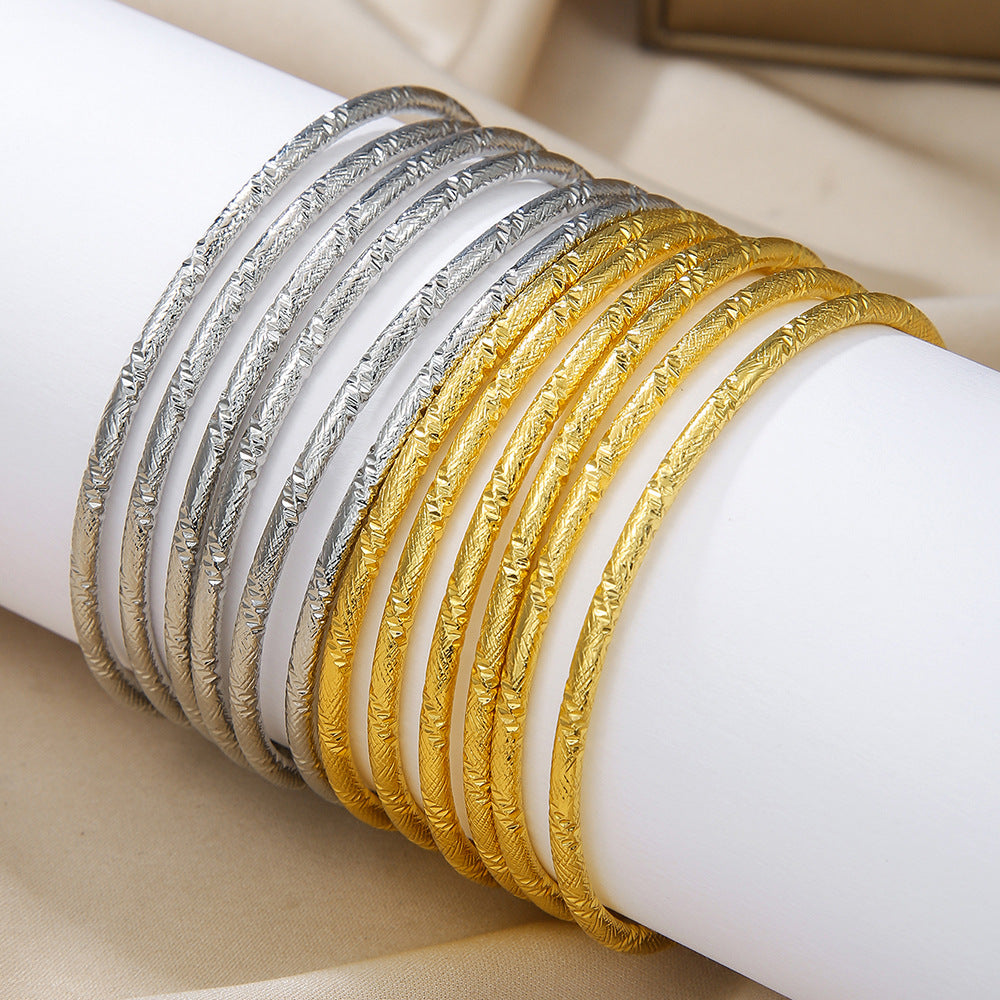 Unique Gold Plated Geometric Round Alloy Bracelet for Women