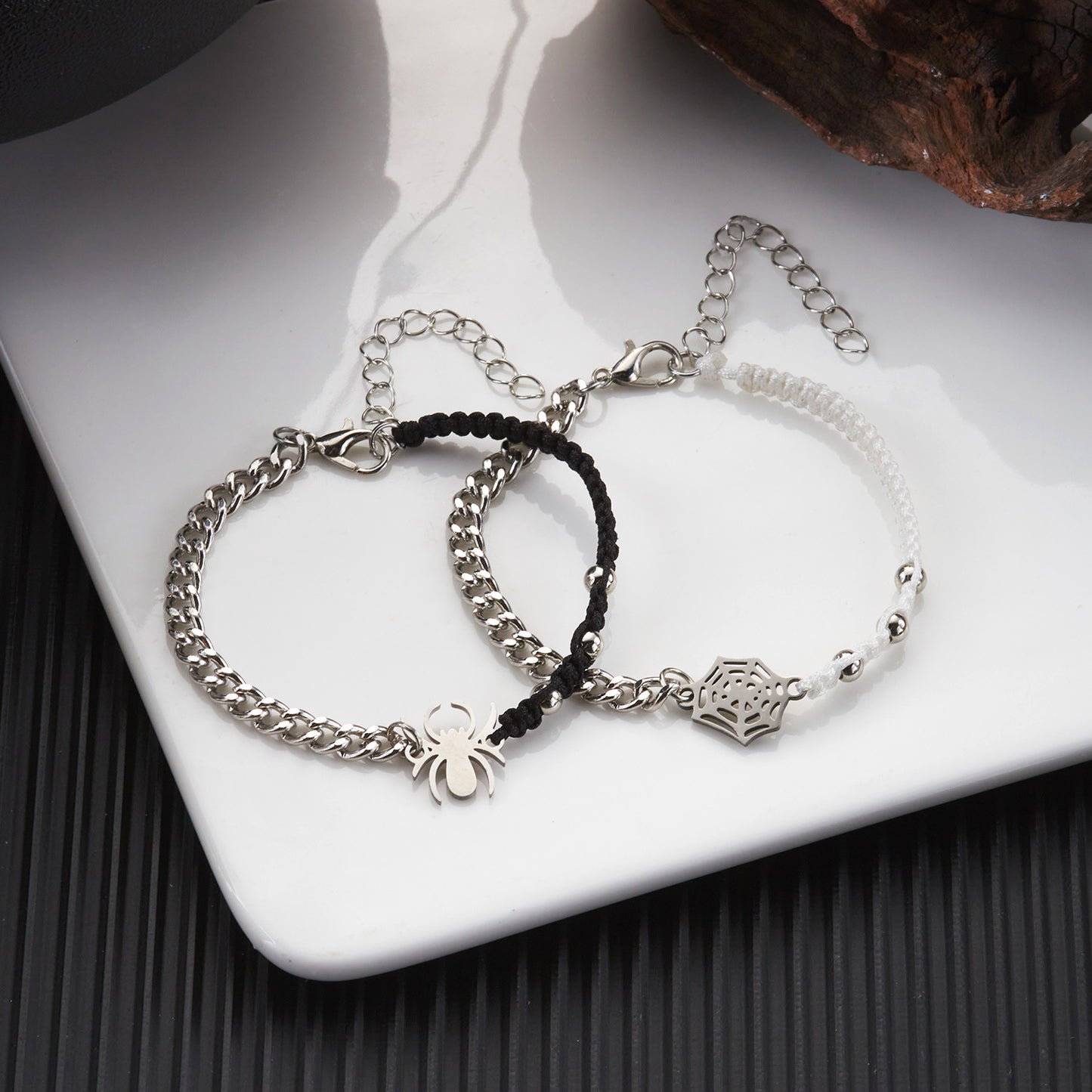Pulsera de aleación con patrón de telaraña hecha a mano para mujer, estilo bohemio minimalista, pulsera de la amistad ajustable