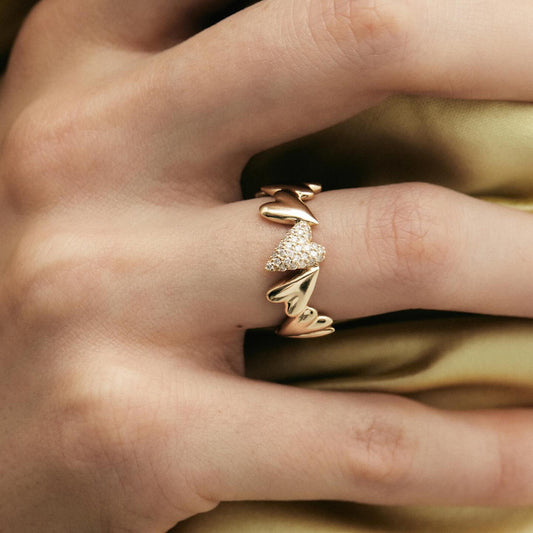 Anello Dolce a Forma di Cuore in Acciaio Inossidabile con Placcatura in Oro 18K e Intarsio di Zirconi, Gioielleria Fine di Lusso Minimalista per Donne
