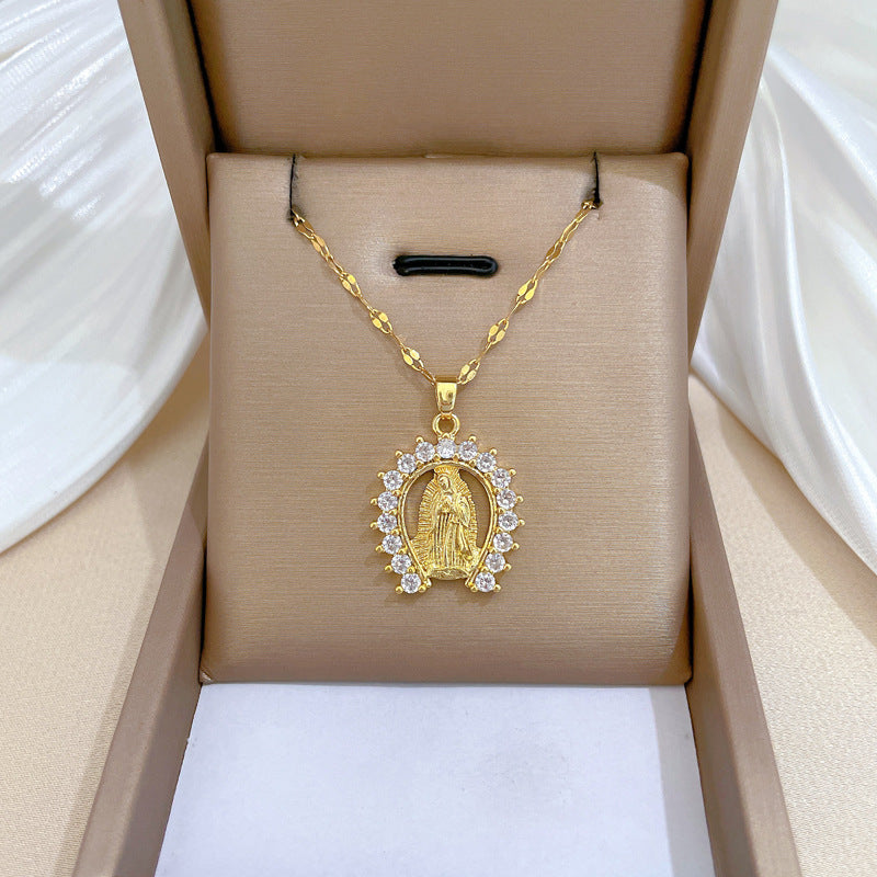 Collana con Ciondolo Minimalista a Forma di Luna in Acciaio Inox con Intarsio di Zirconi per Uomo e Donna