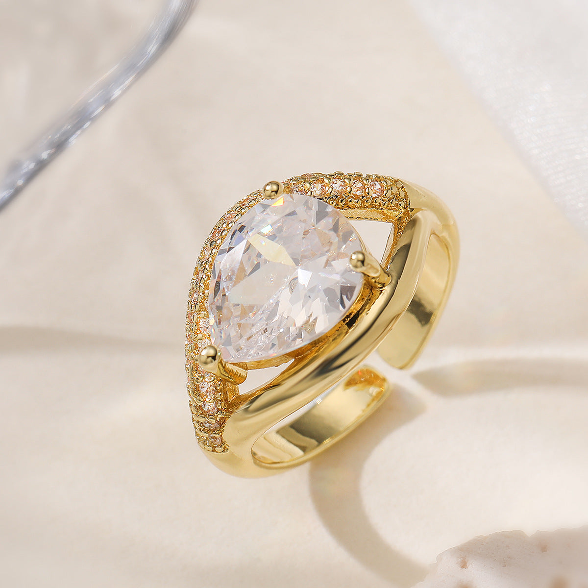 Minimalist Geometric Open Ring for Women in Brass with 18K Gold Plating and Micro-Paved Zirconia