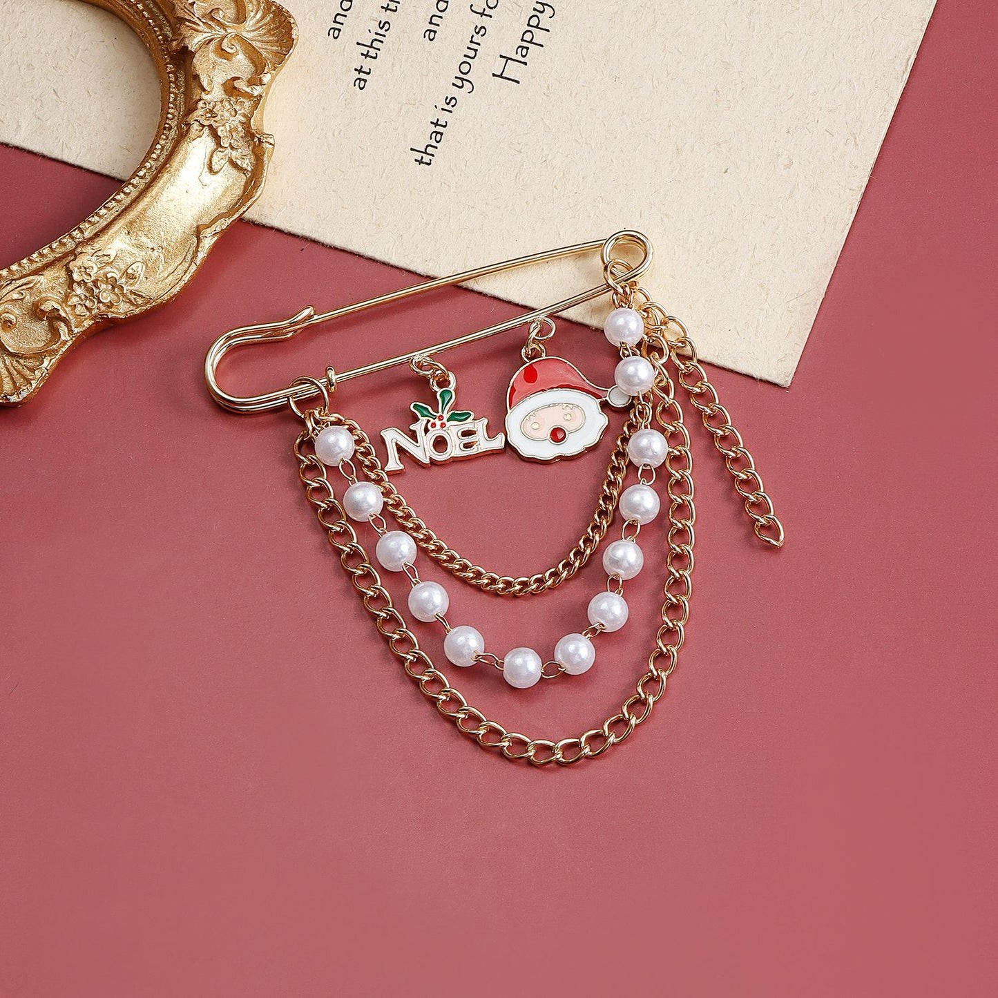 Original Design Geometric and Cartoon Pin Brooch in Alloy with Plating Finish for Women Holiday Christmas Hat and Letter Theme Accessory