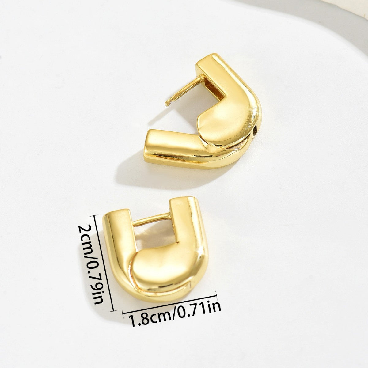 Pendientes de Cobre Chapados en Oro de 18K con Diseño Geométrico en Forma de U para Mujer