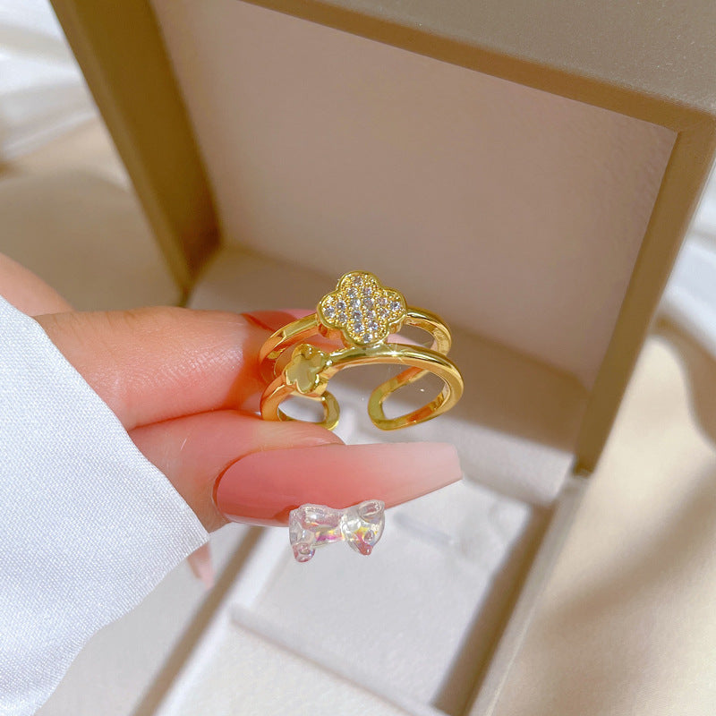 Minimalist Crown-Shaped Brass Ring with Gold Plating for Women