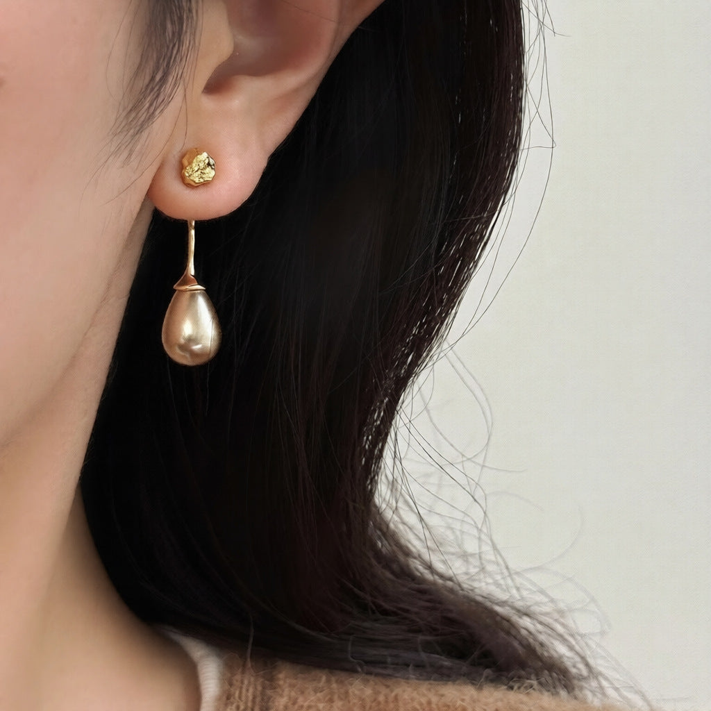 Orecchini a perno da donna vintage eleganti a goccia con imitazioni di perle e perni in acciaio placcato